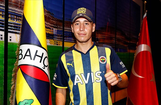 Fenerbahçe duyurdu!  Emre Mor'un yeni takımı belli oldu