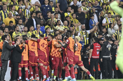 Galatasaray deplasmanda Fenerbahçe'yi 3-1 mağlup etti