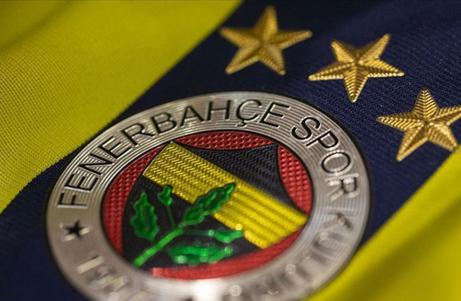 Fenerbahçe Antalyaspor'a konuk olacak! Gözler o isimde, ilk 11'de başlayacak
