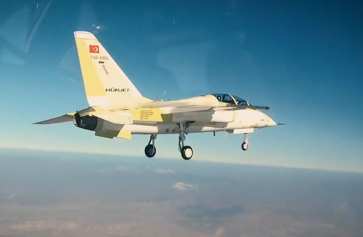 HÜRJET'in ikinci prototipi şehitlerimizin ismiyle ilk uçuşunu gerçekleştirdi