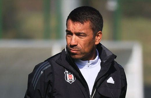 Beşiktaş'tan Giovanni van Bronckhorst kararı