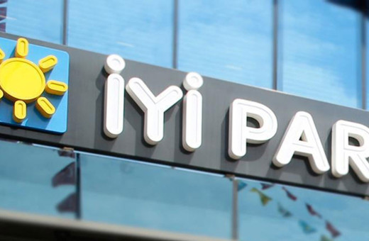 İYİ Partili belediye başkanı istifa etti!