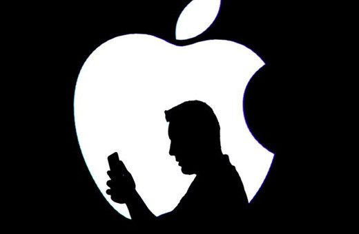 Apple'a çalışanlarının kişisel verilerine eriştiği iddiasıyla dava açıldı