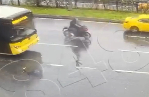 İETT otobüsü kadını ezdi! Korkunç kaza kameraya yansıdı