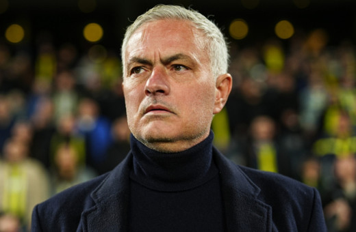 Mourinho'yu sinirlendiren puan farkı sorusu