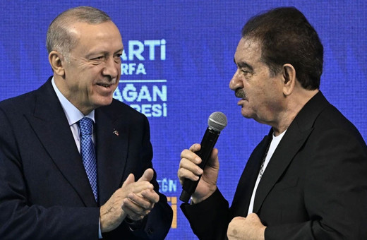 Cumhurbaşkanı Erdoğan, İbrahim Tatlıses ile şarkı söyledi