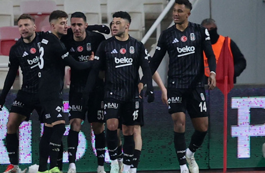Beşiktaş, deplasmanda Sivasspor'u 2-0 mağlup etti