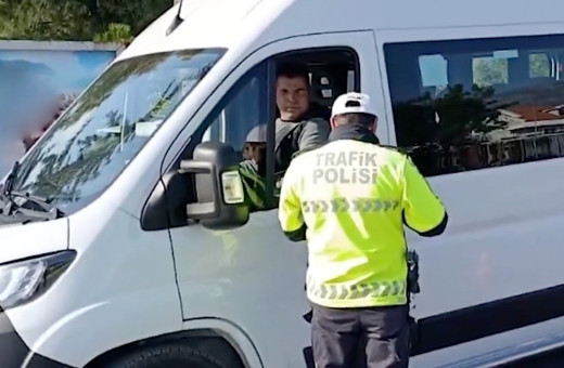 Okul servis araçlarına yönelik denetimlerde 12 bin 928 sürücüye işlem yapıldı