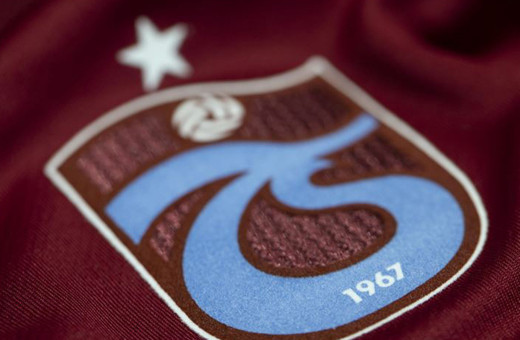 Trabzonspor, öldürülen taraftarı Minguzzi'nin fotoğrafının yer aldığı tişörtle sahaya çıkacak