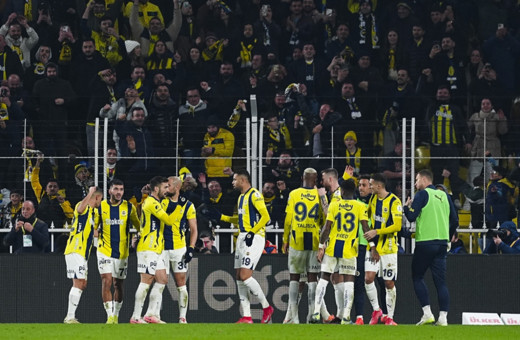 Fenerbahçe 3 puanı 3 golle aldı