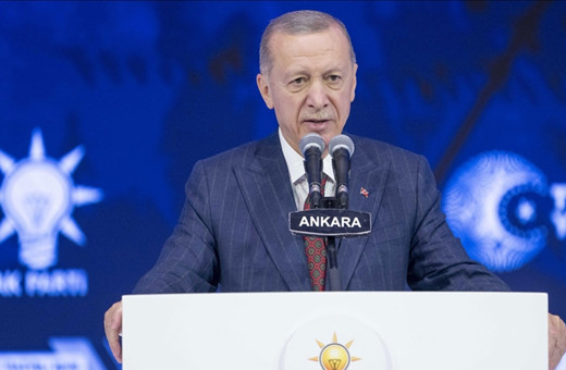 AK Parti'de 8. Olağan Büyük Kongre için geri sayım başladı! Üç partiye davet yok