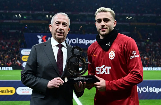 Galatasaray'dan Barış Alper Yılmaz'a plaket!