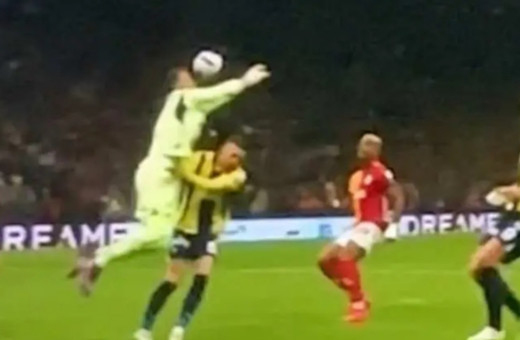 Fenerbahçe'nin golü faul sebebiyle geçersiz sayıldı