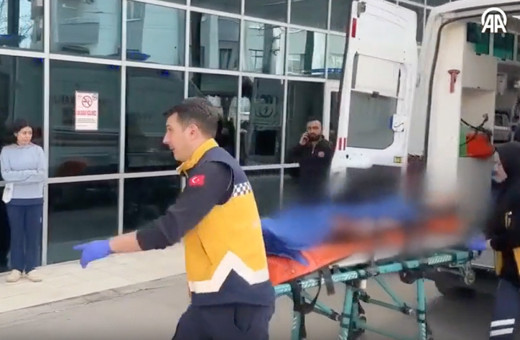 Kocaeli'de 2 kişiyi bıçakla yaralayan zanlı gözaltına alındı