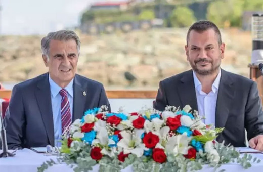 Trabzon tribünleri Şenol Güneş'i ve yönetimi istifaya davet etti