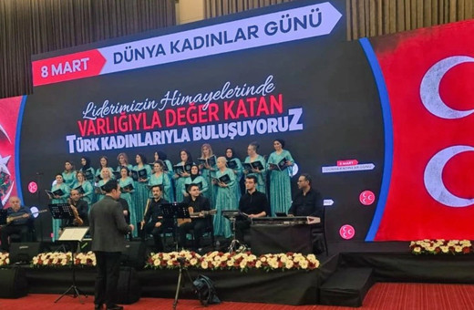 MHP Küçükçekmece '100. Yıl Kadın Korosu', üçüncü konserini Ankara'da verdi