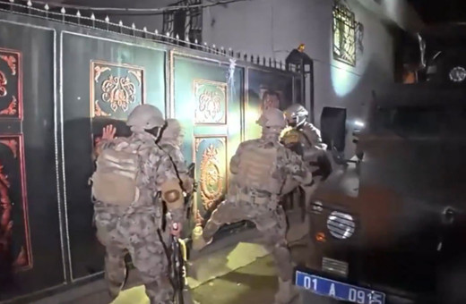 Bakan Ali Yerlikaya duyurdu: 4 ayrı organize suç örgütüne operasyon, 79 kişi yakalandı