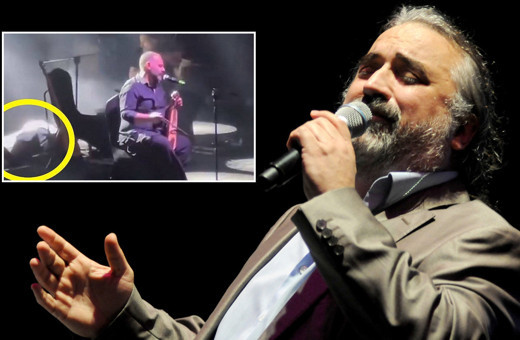 Volkan Konak'ın sahnede fenalaştığı anlar kamerada