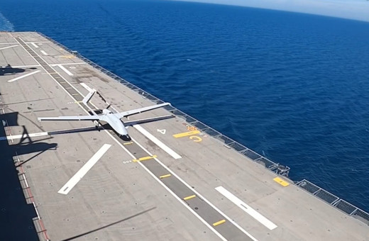 Bayraktar TB3'ten tarihi test: TCG Anadolu’ya başarıyla iniş yaptı