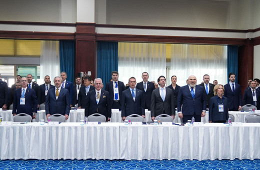 Fenerbahçe taraftarından başkan Ali Koç ve yönetime istifa çağrısı