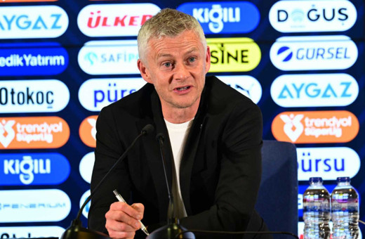 Solskjaer'den Kadıköy zaferi sonrası açıklama: Savaşan oyuncular gördük