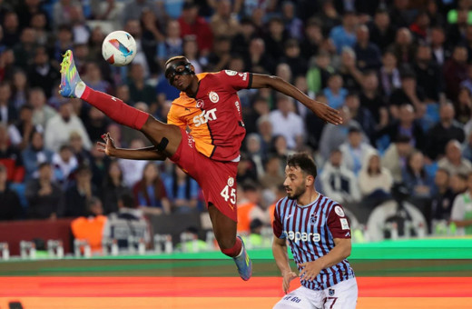 Victor Osimhen'in sıçrayışı gündem oldu