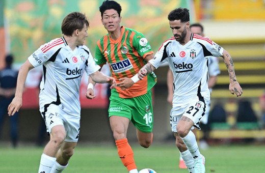 Beşiktaş deplasmanda Alanyaspor'la 1-1 berabere kaldı