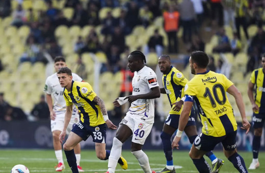 Fenerbahçe, sahasında Eyüpspor’u 2-1 mağlup etti