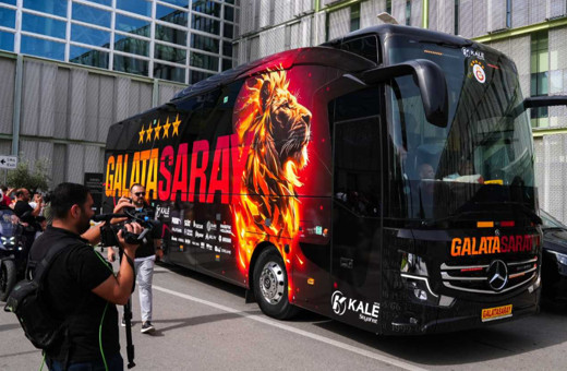 Galatasaray kafilesi, İzmir'e ulaştı