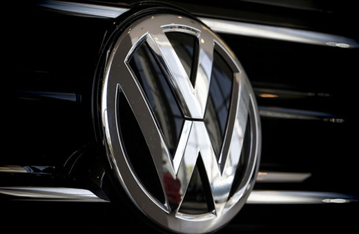 Volkswagen'e 30 milyar euro maliyete yol açan skandalda 4 isme hapis cezası