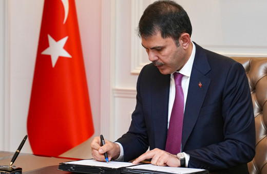 Bakan Murat Kurum'dan 'Yarısı Bizden' paylaşımı