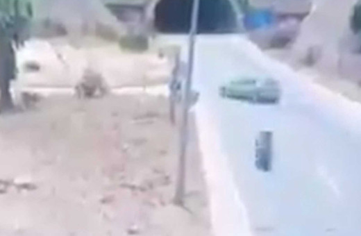 Bakan Yerlikaya feci kazanın görüntülerini paylaştı: 2 ocağa daha ateş düştü