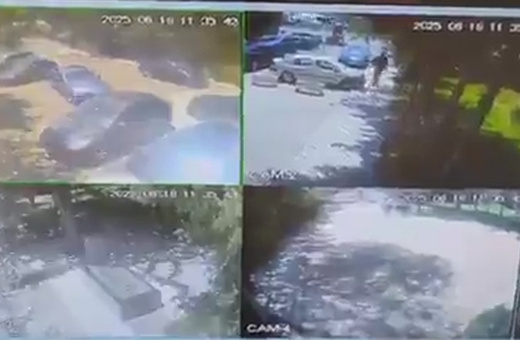 Ümit Özdağ'ın Alparslan Türkeş mezar ziyareti 9 saniye sürdü