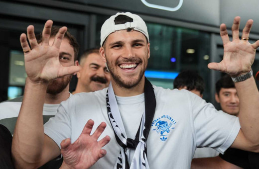 Beşiktaş, Benfica'dan Jurasek’i transfer etti