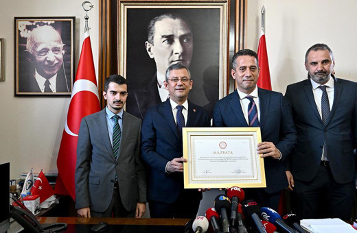 CHP’de Manavgat çıkmazı: Özgür Özel ile Ali Mahir Başarır arasında farklı dil farklı tepki