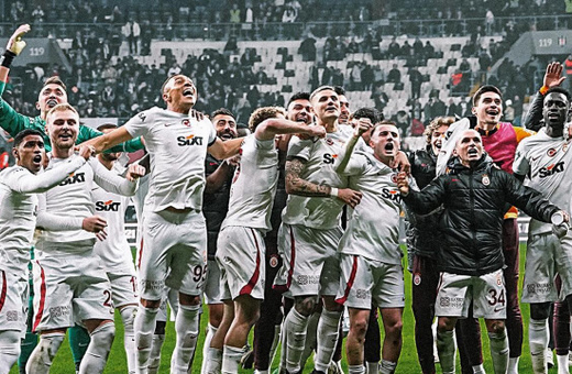 Bomba iddia! Fenerbahçe Galatasaray'ın eski yıldızını istiyor