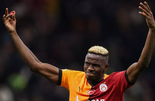 Galatasaray'a büyük şok! Napoli, Osimhen görüşmelerini askıya aldı
