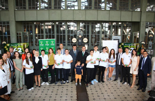 Doğa Kolejinden 2025 LGS’de 42 Türkiye Birincisi