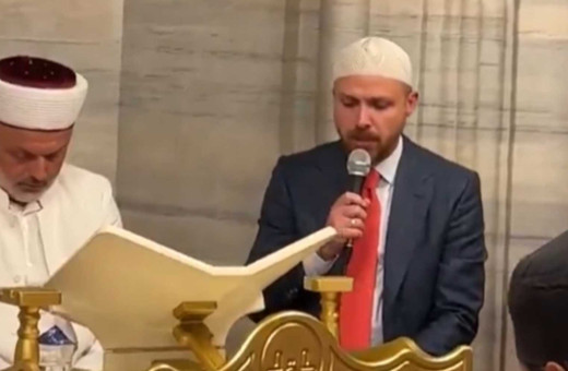 Bilal Erdoğan'dan 15 Temmuz şehitleri için Kur’an tilaveti