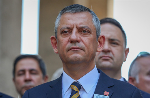 CHP'den Terörsüz Türkiye Komisyonu kararı bizzat Özgür Özel açıkladı