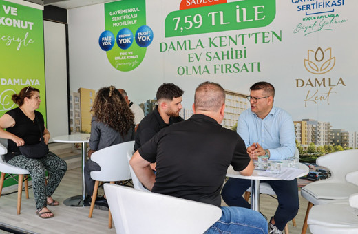 Gayrimenkul sertifikası çadırları İstanbul meydanlarında