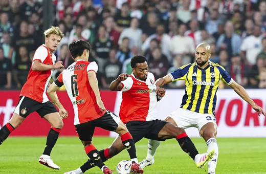 Fenerbahçe, UEFA Şampiyonlar Ligi 3. ön eleme turunda Feyenoord’u 5-2 mağlup etti