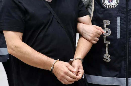 Edirne'de 34 yıl cezası olan firari hükümlü kıskıvrak yakalandı...