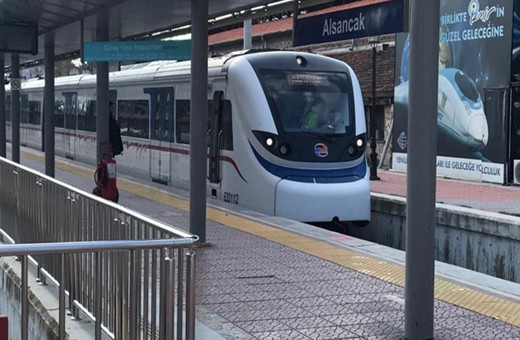 İzban çalışıyor mu? Sabah tüm seferler iptal denilmişti yeni haber geldi