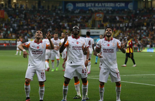 Galatasaray, Kayserispor'u farklı geçti