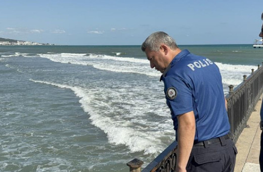 Samsun'da serinlemek için denize giren yaşlı adam boğuldu...