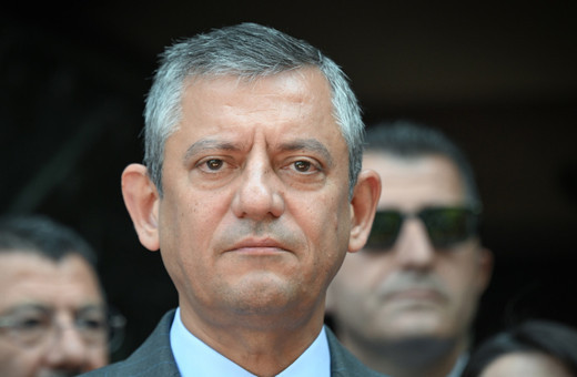 CHP lideri Özgür Özel: Gürsel Tekin partiden ihraç ettik