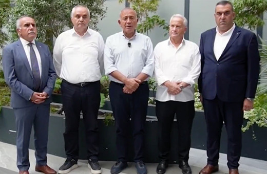 CHP'de 4 isim ihraç talebiyle disipline sevk edildi