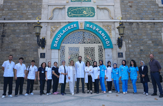 Medipol ailesinden Darülaceze’ye anlamlı ziyaret