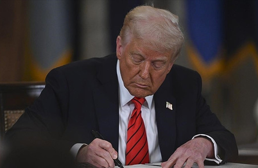 Trump kararnameyi imzaladı! ABD Savunma Bakanlığının adı "Savaş Bakanlığı" oldu!